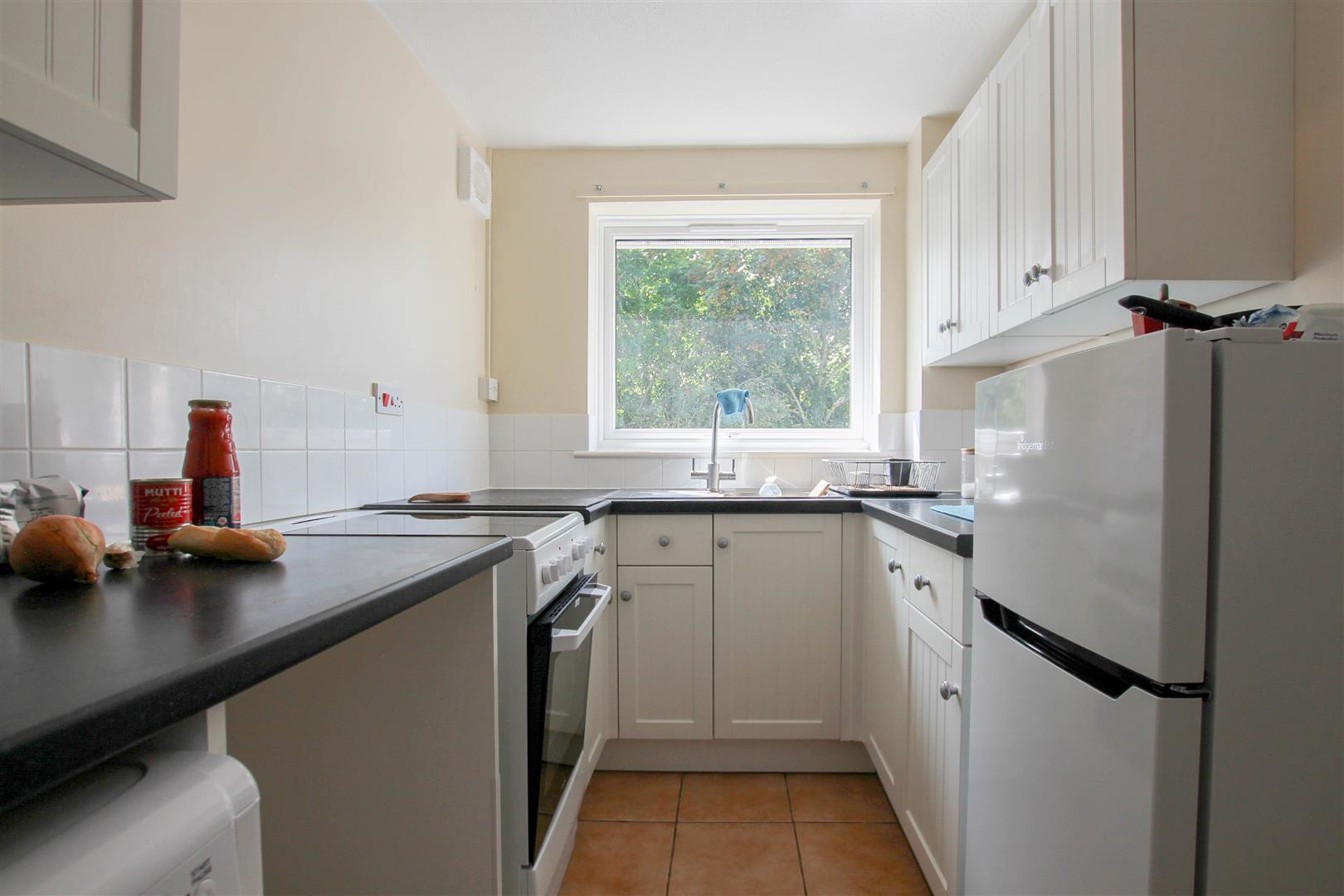 Ross Close, Saffron Walden, photo 4