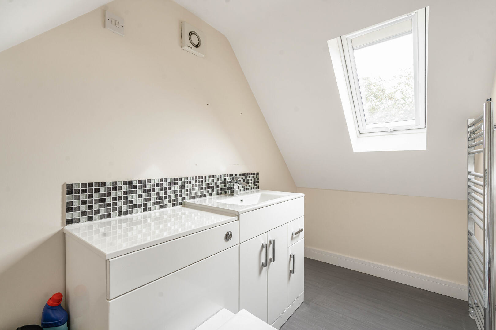 Finchley Avenue, Mildenhall, photo 21