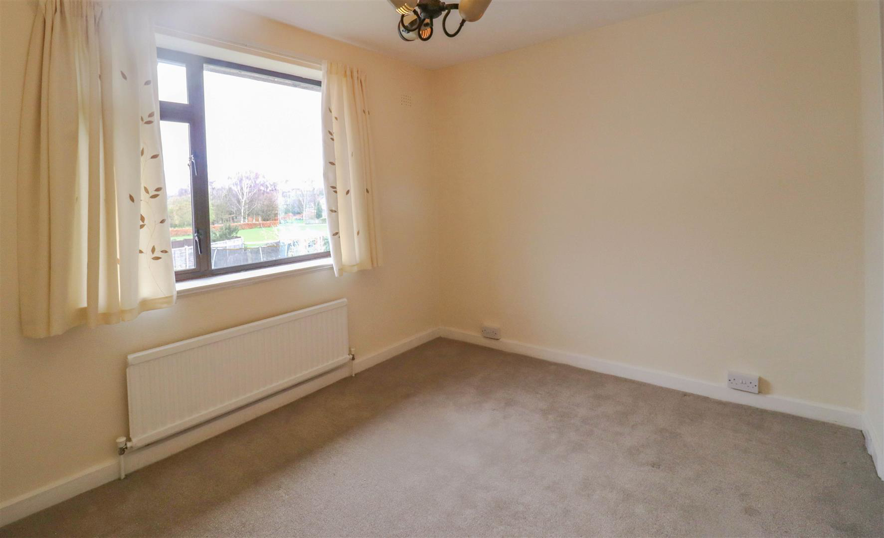Rowley Drive, Newmarket, photo 12