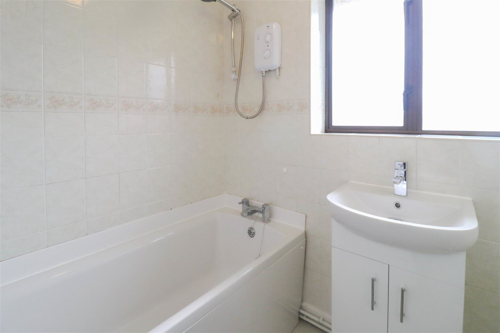 Rowley Drive, Newmarket, photo 16