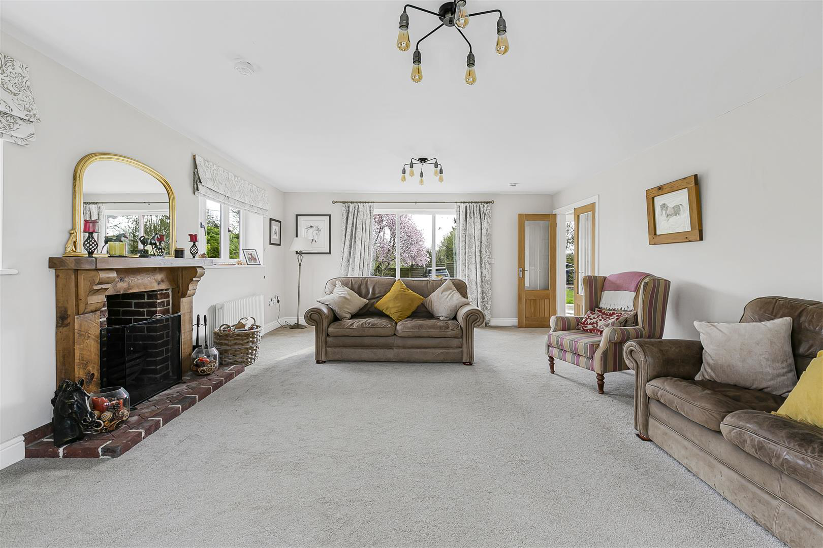 Langley Lower Green, photo 9
