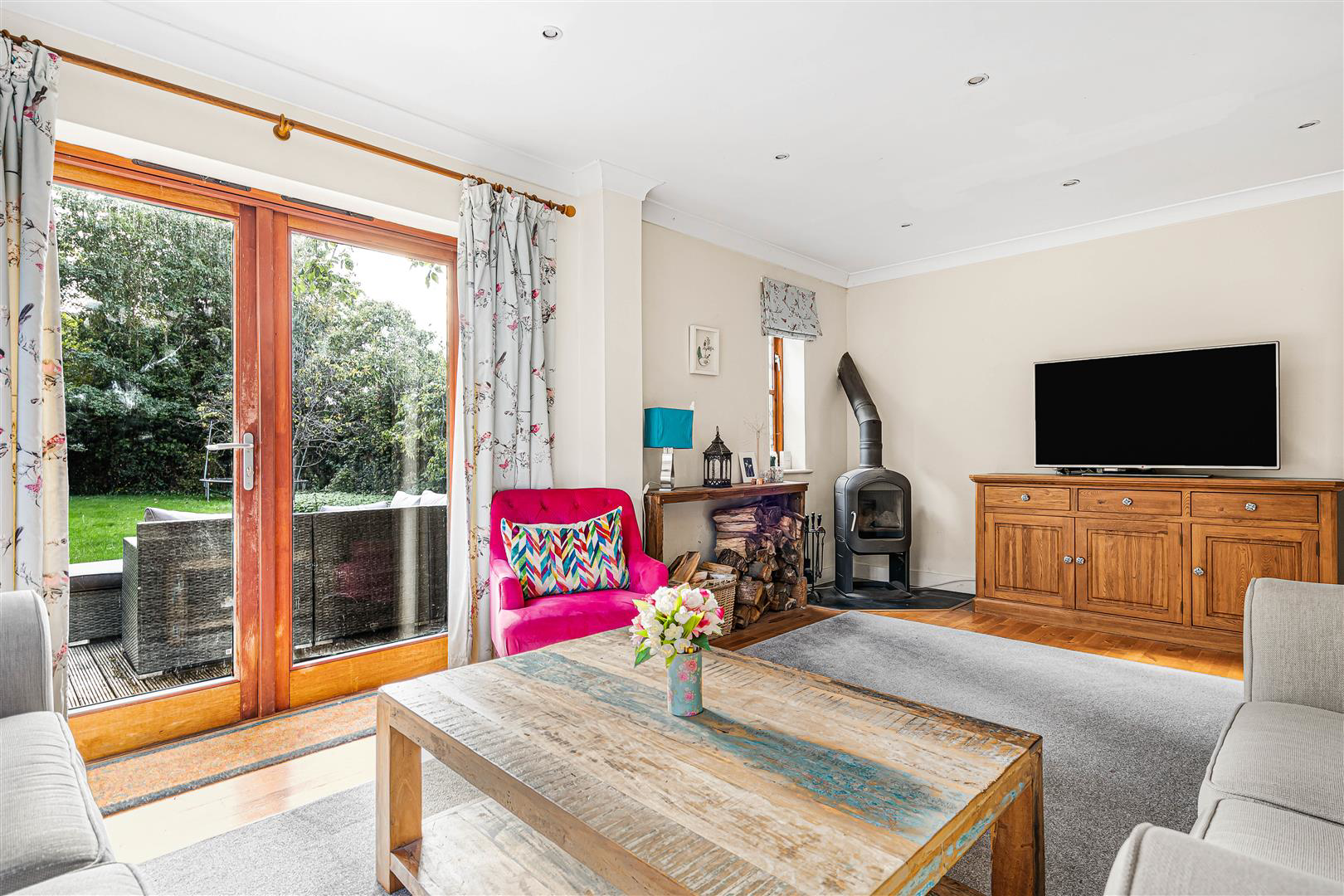 The Willows, Great Chesterford, Saffron Walden, photo 4