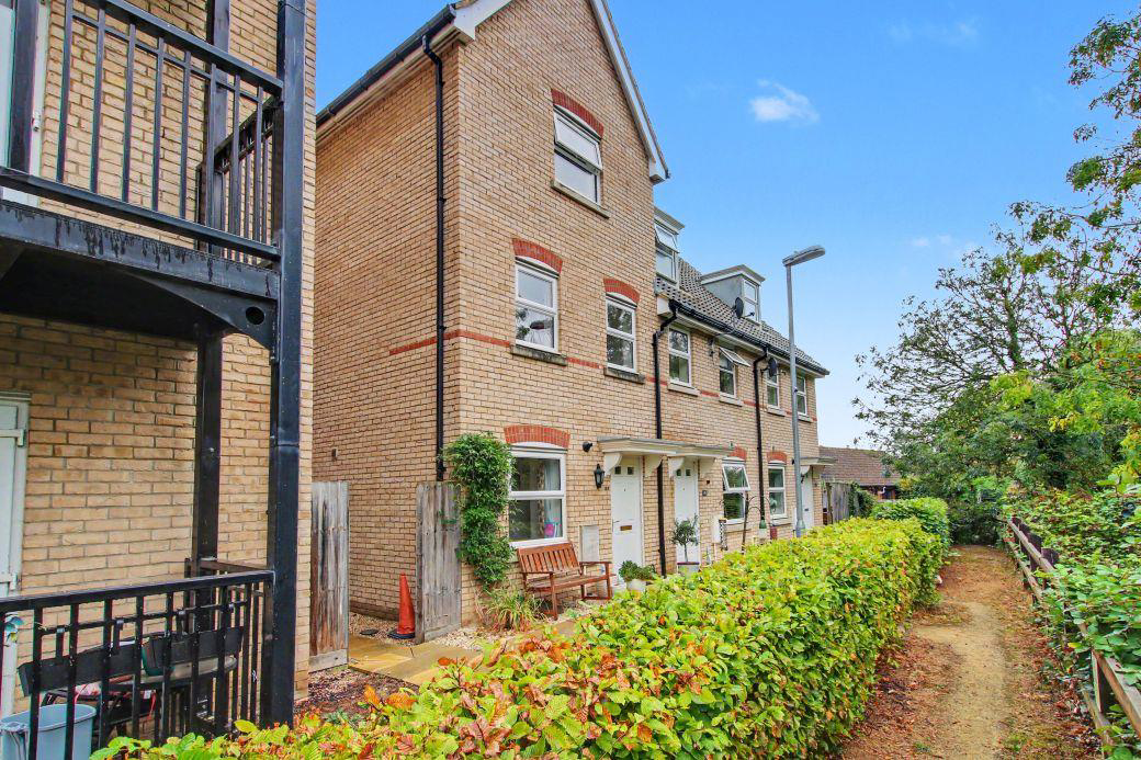 Dobede Way, Soham, Ely