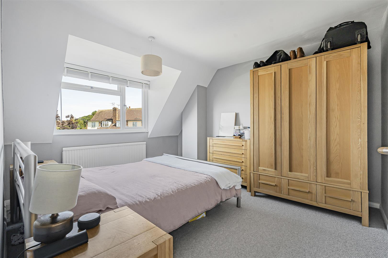 Beeches Close, Saffron Walden, photo 13