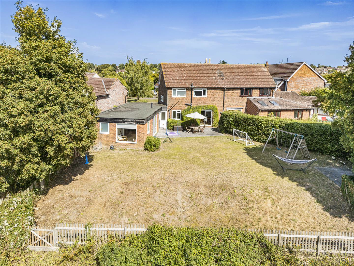 Beeches Close, Saffron Walden, photo 18