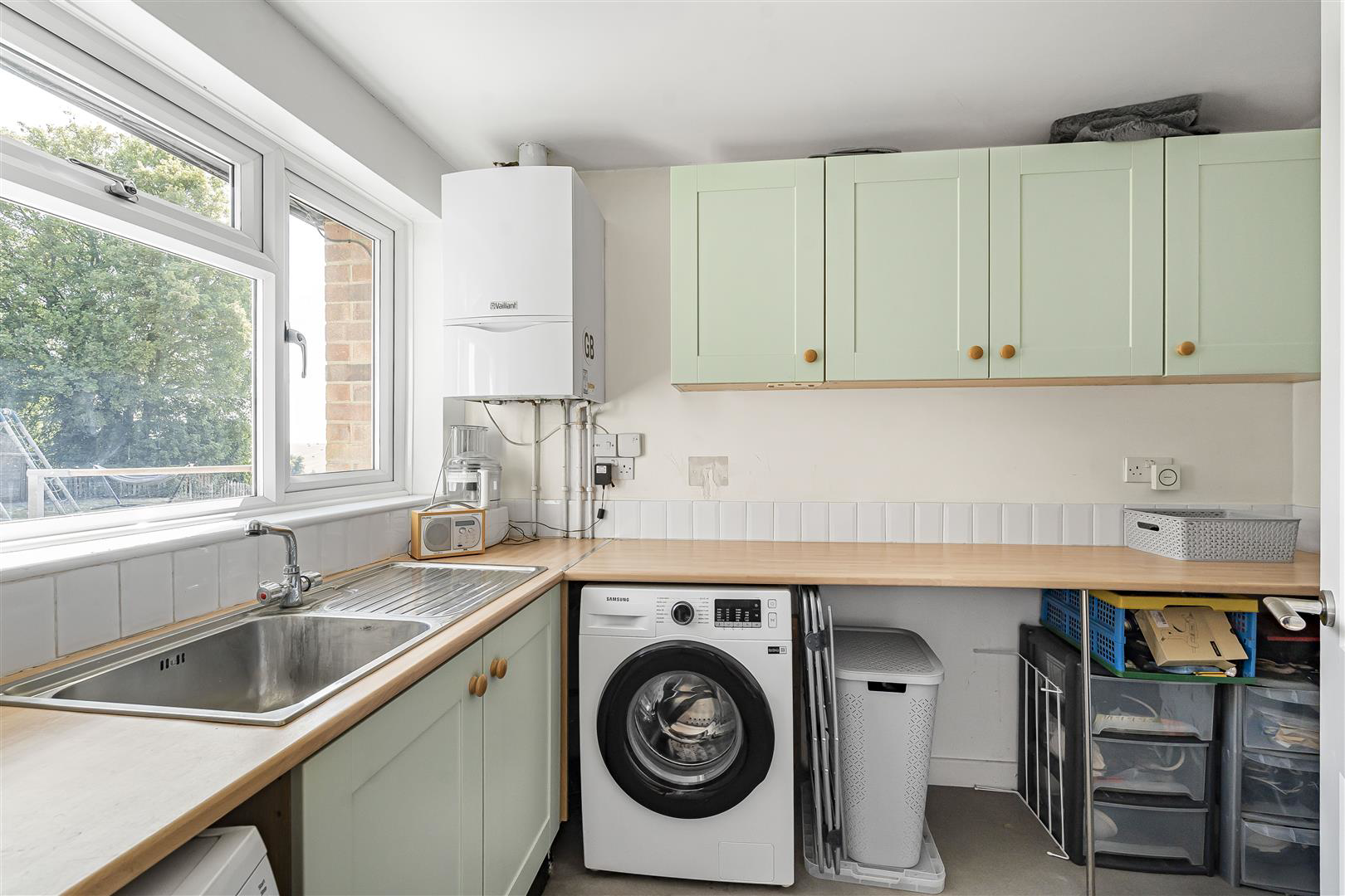 Beeches Close, Saffron Walden, photo 12