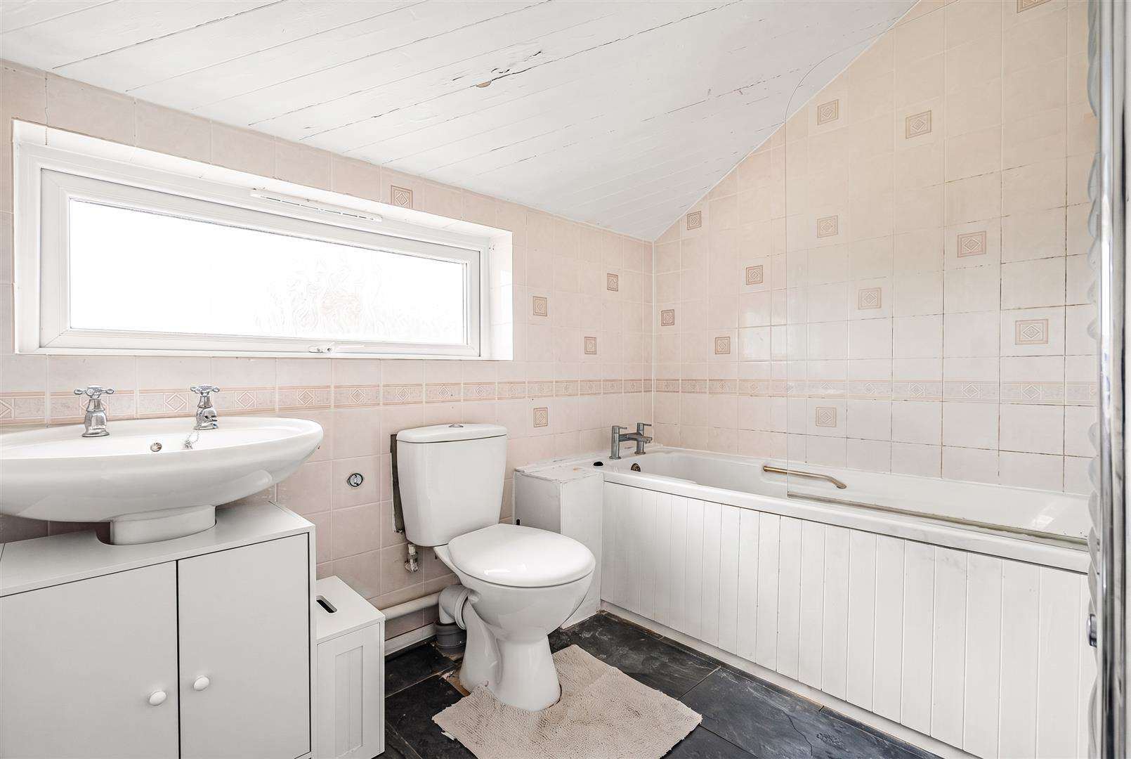 Linton Place, Haverhill, photo 15