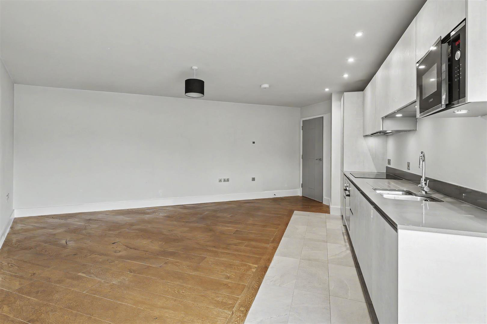 Thaxted Road, Saffron Walden, photo 3