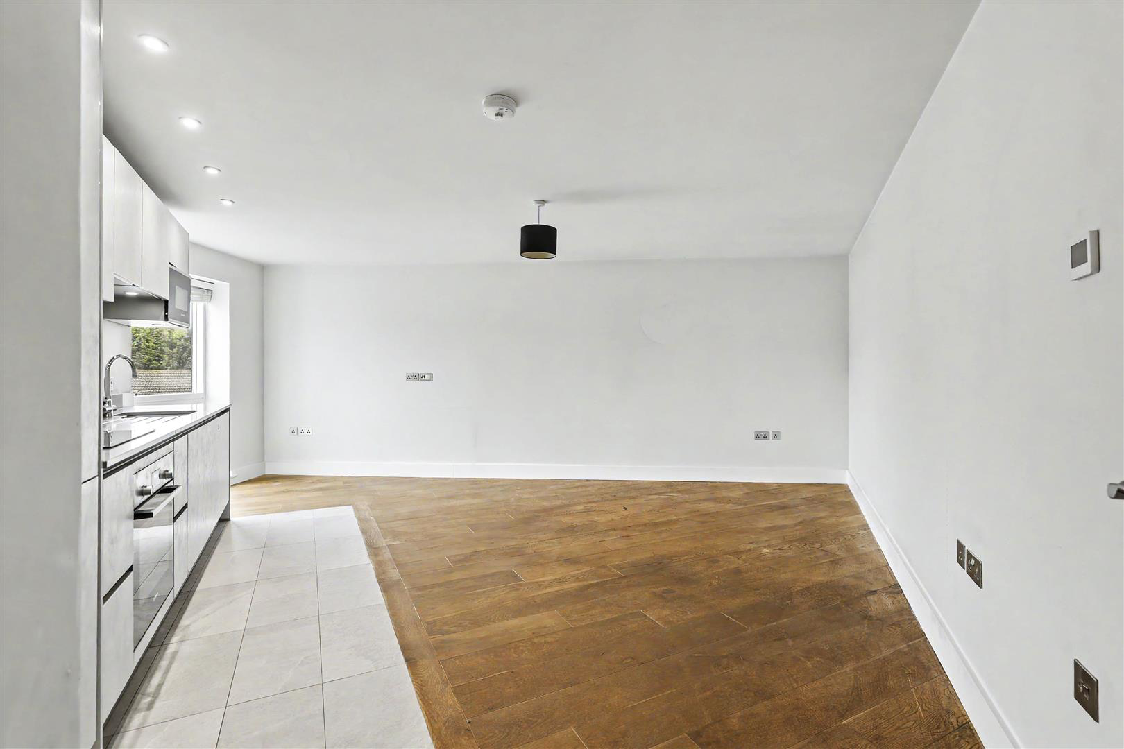 Thaxted Road, Saffron Walden, photo 5
