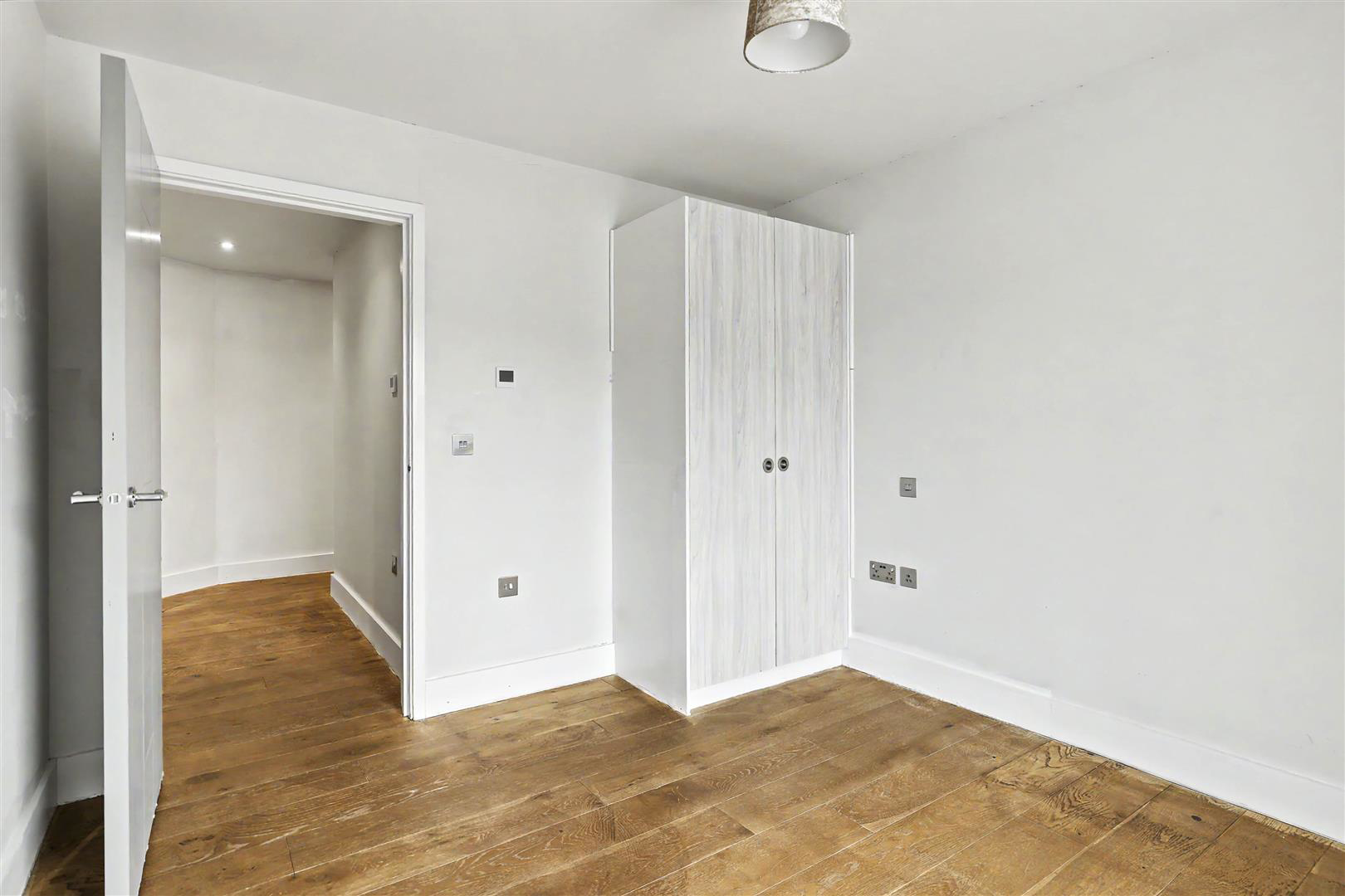Thaxted Road, Saffron Walden, photo 8