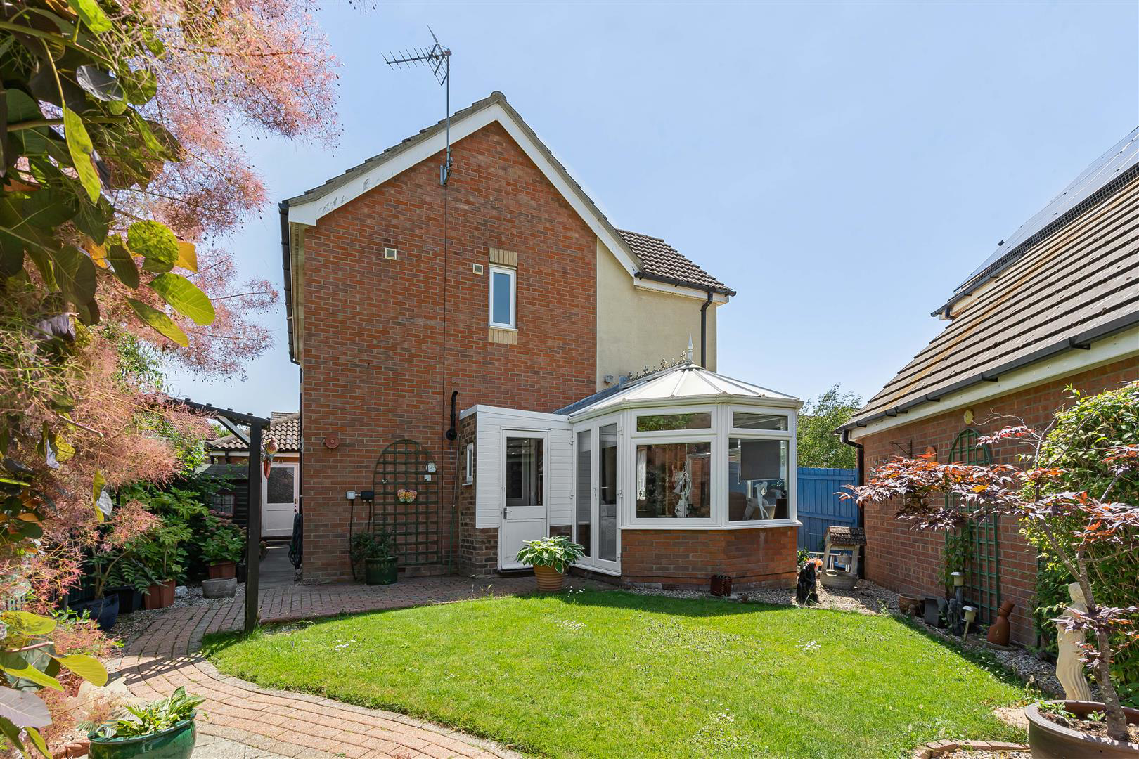 Grenadier Road, Haverhill, photo 17