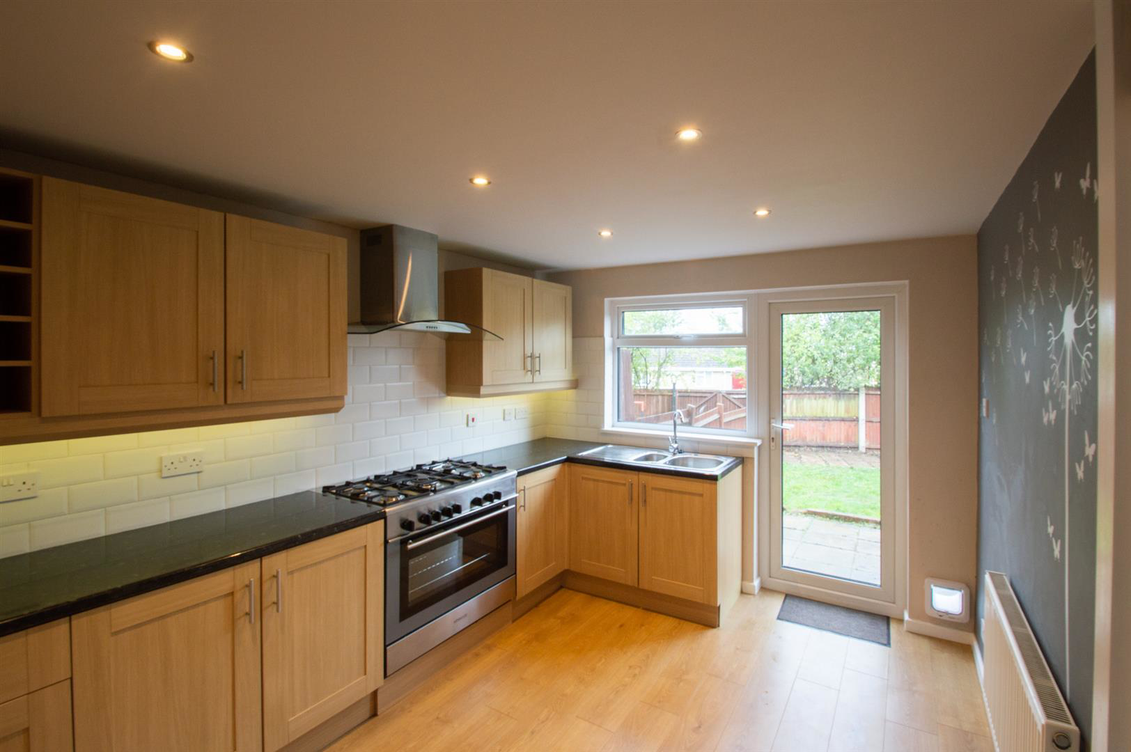Abercorn Court, Haverhill, photo 2