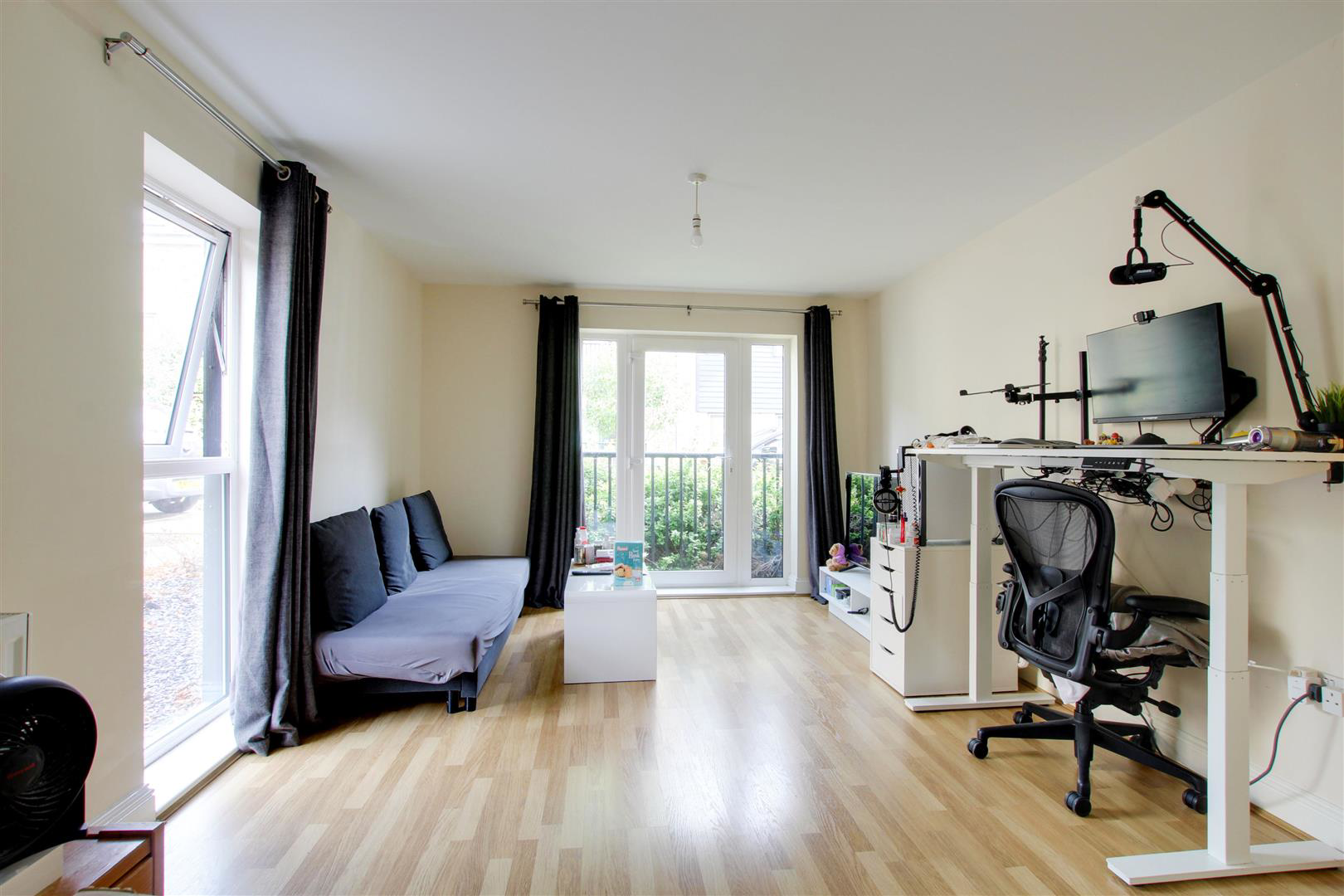 Photo 3