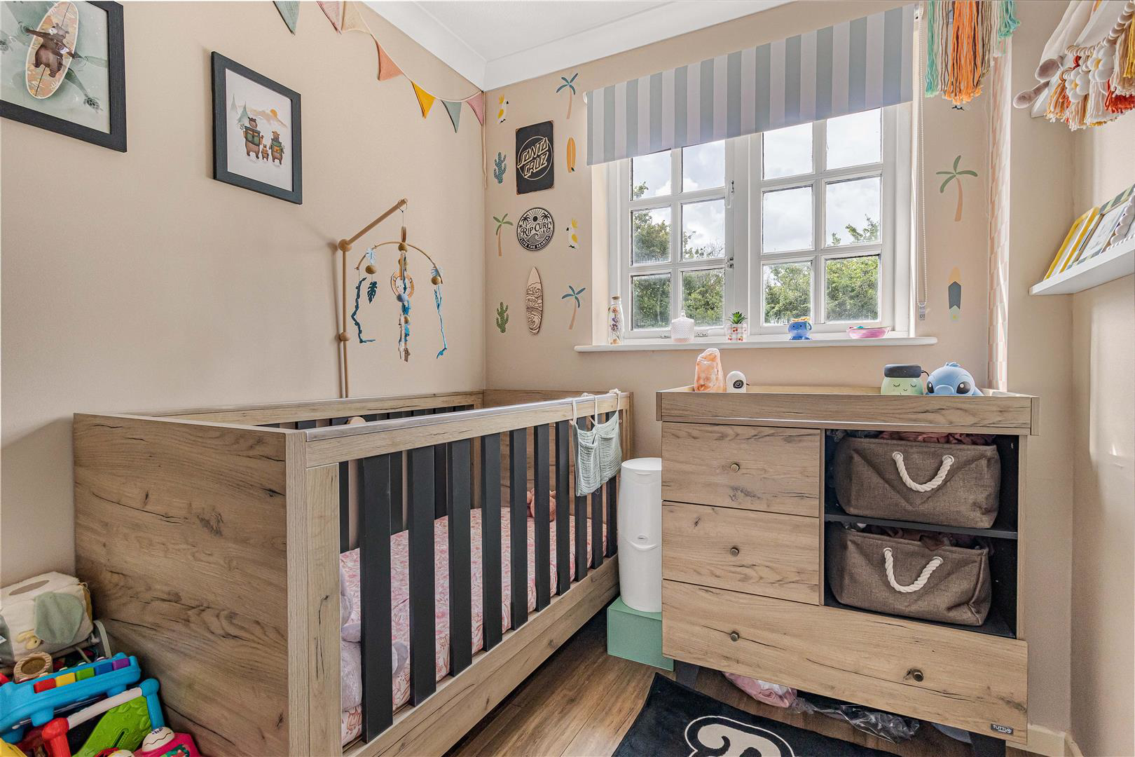 Horsham Close, Haverhill, photo 9