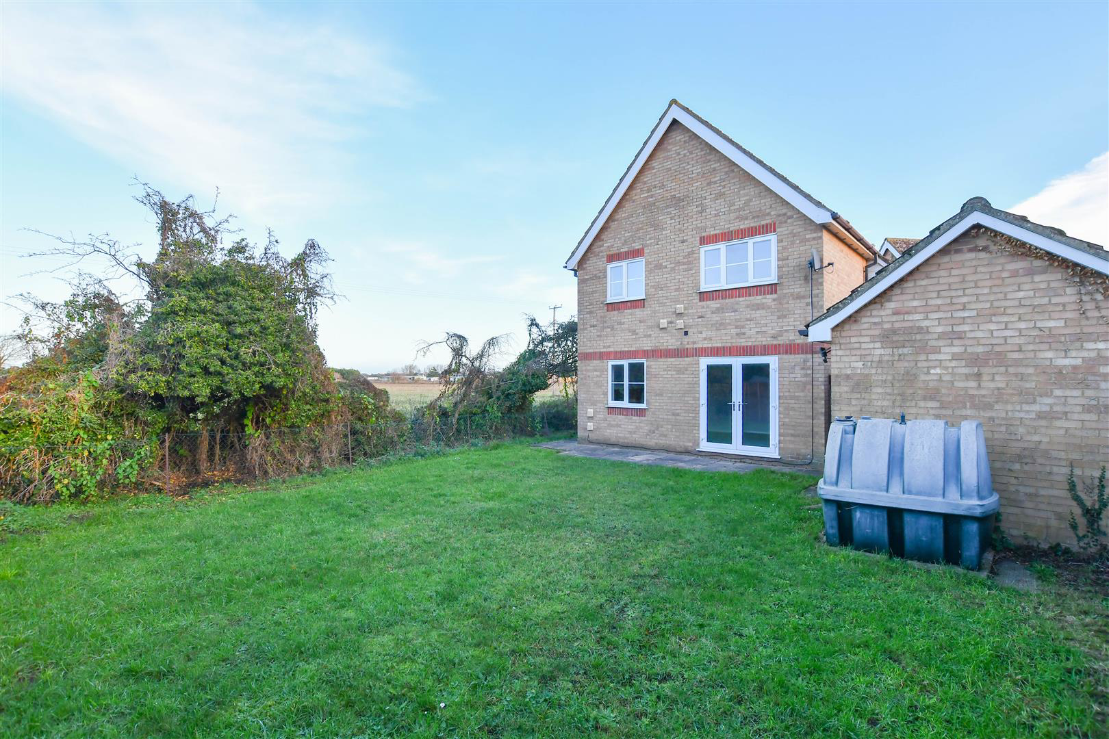 Kestrel Close, Beck Row, photo 3