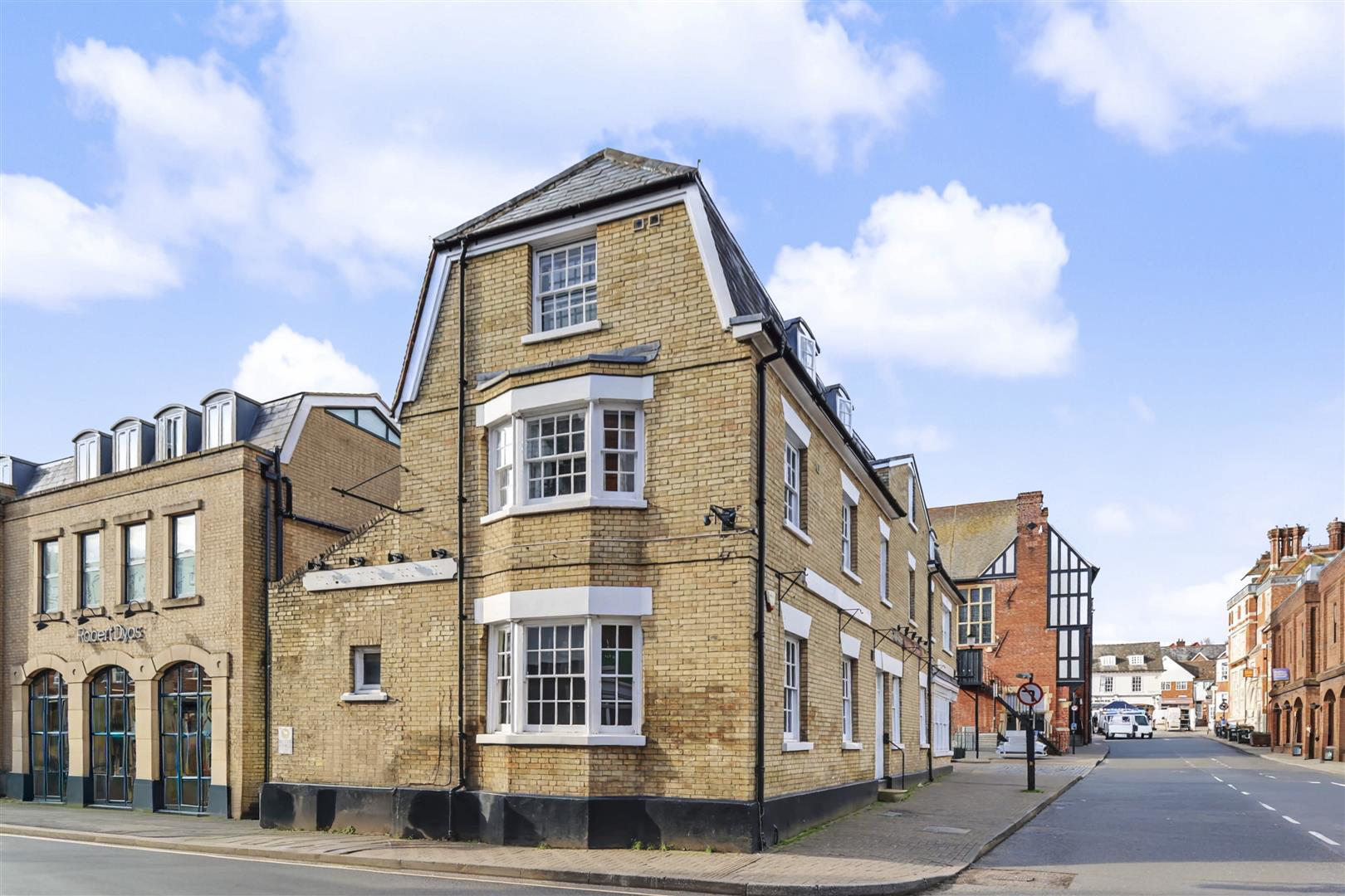 White Horse Apartments, Hill Street, Saffron Walden, photo 8