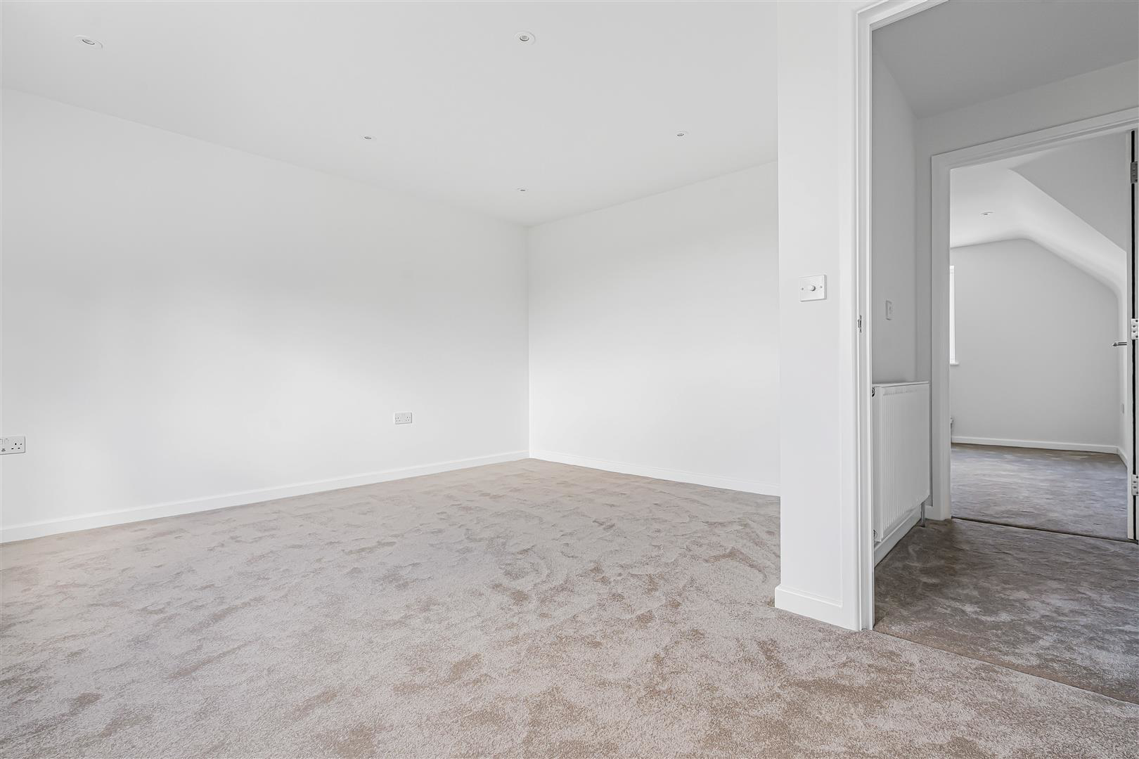 Wicken Road, Clavering, photo 20