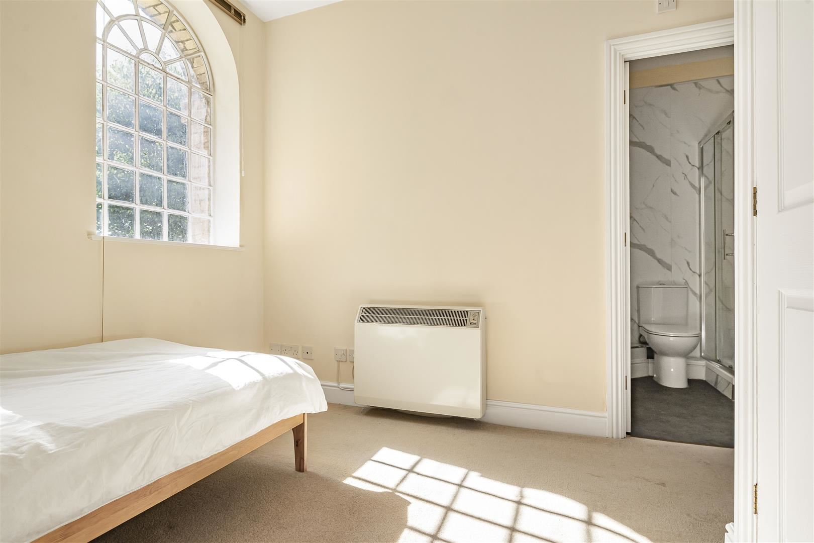 Radwinter Road, Saffron Walden, photo 18
