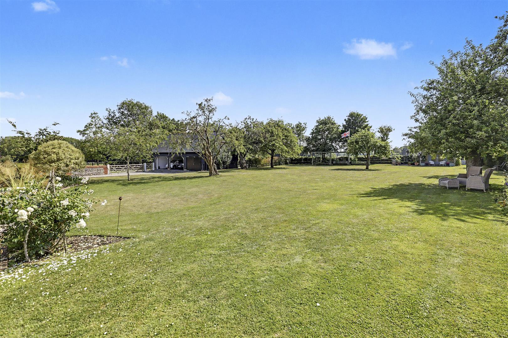 Tindon End, Great Sampford, Saffron Walden, photo 34