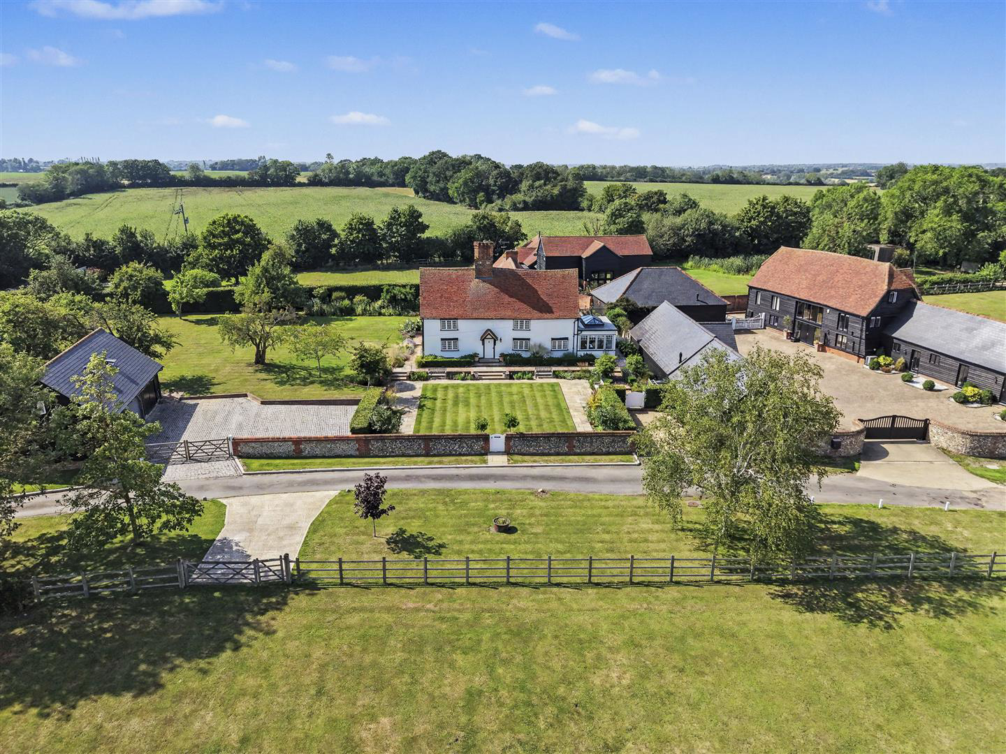 Tindon End, Great Sampford, Saffron Walden, photo 38