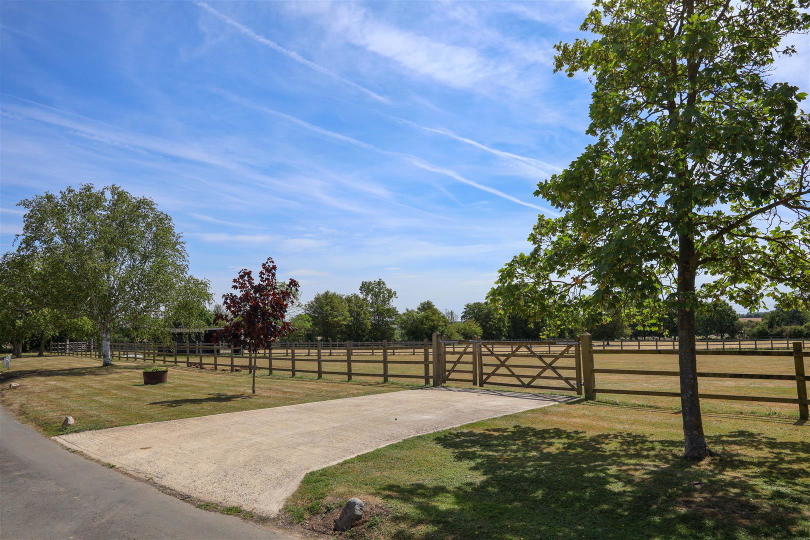 Tindon End, Great Sampford, Saffron Walden, photo 39