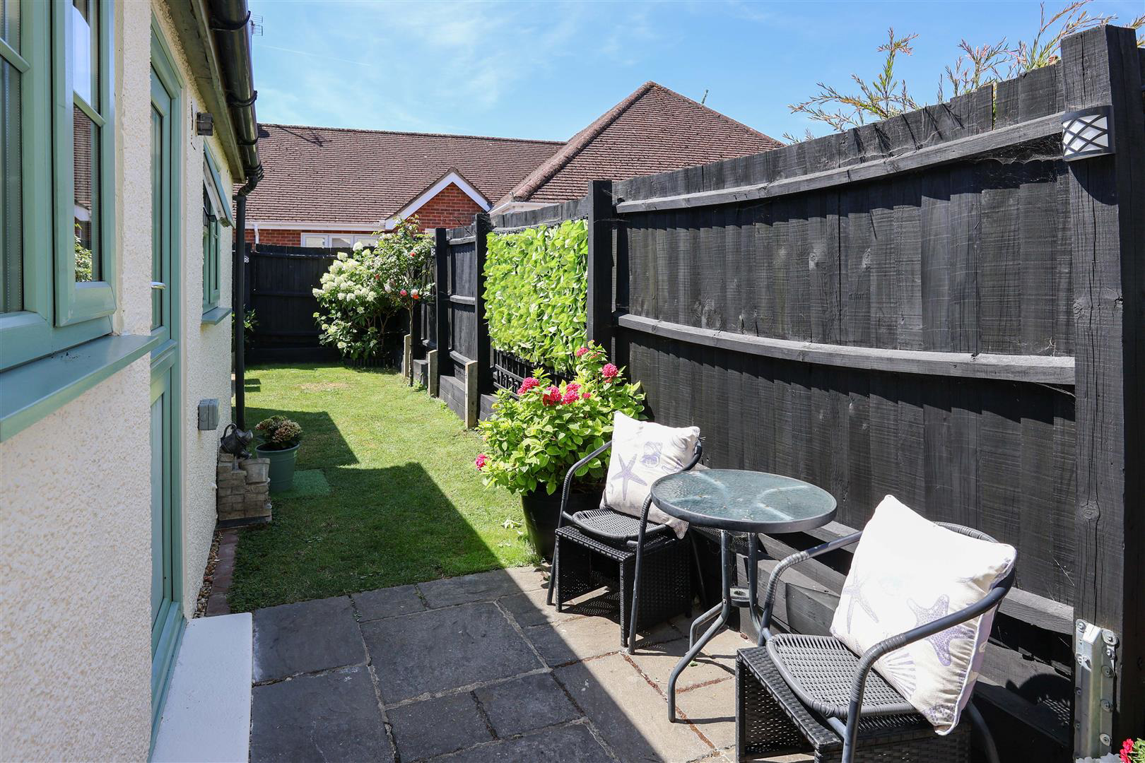 St. Johns Road, Stansted, photo 13