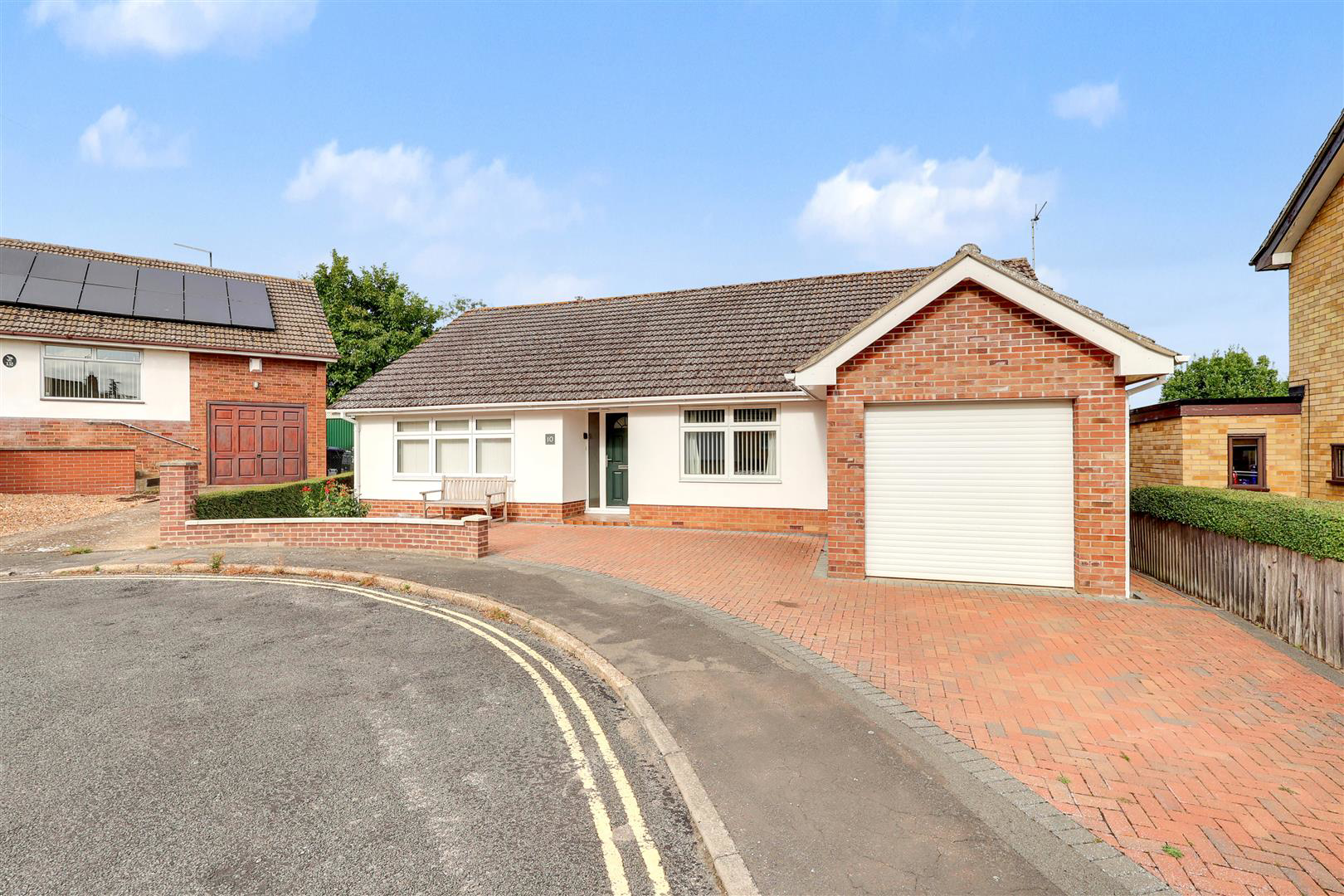 Dovehouse Close, Ely