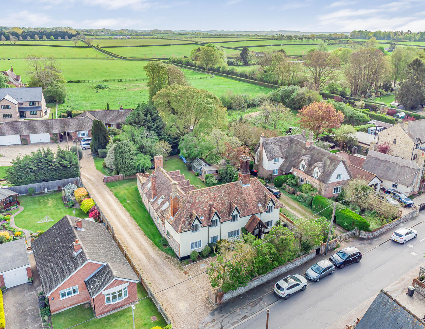 High Street, Cheveley, photo 6