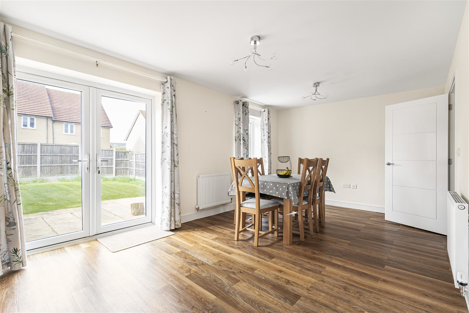Sativus Close, Saffron Walden, photo 3