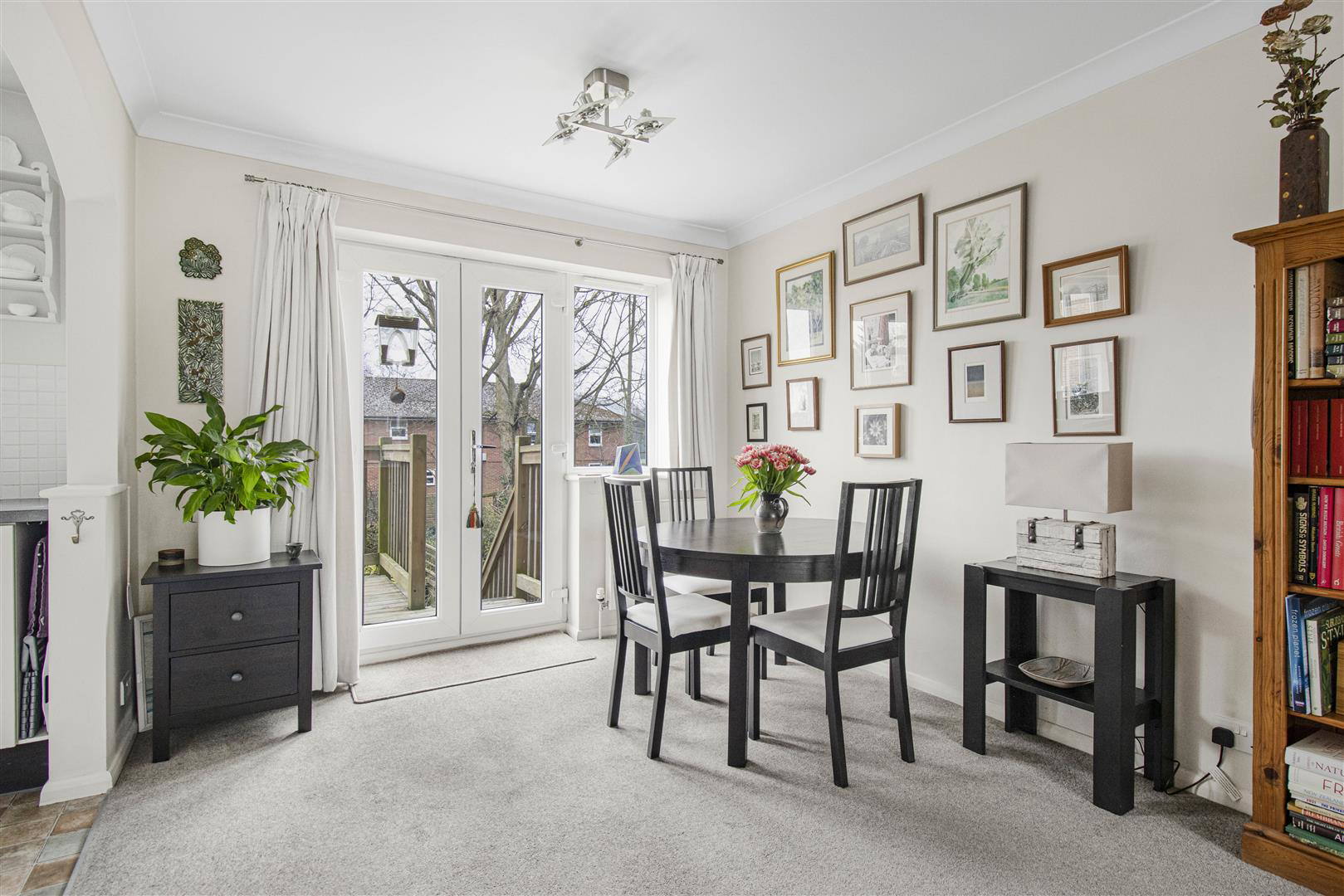 Farmadine Court, Saffron Walden, photo 6