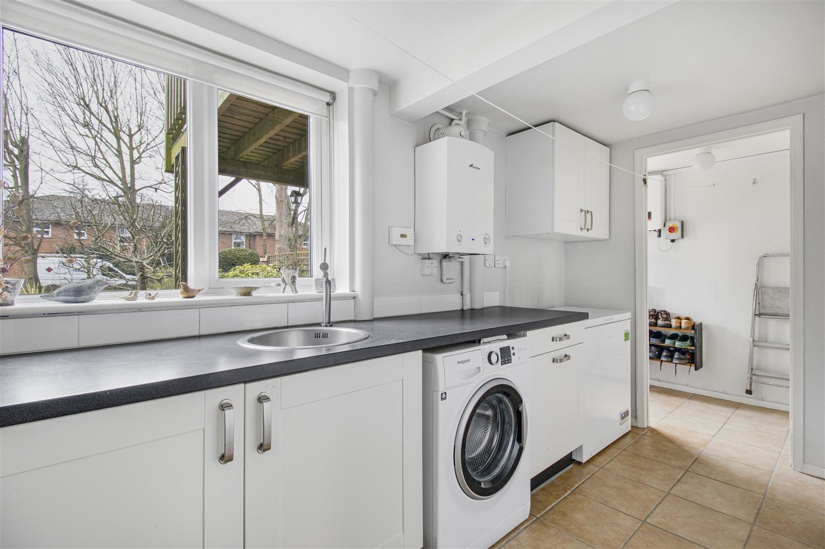 Farmadine Court, Saffron Walden, photo 4