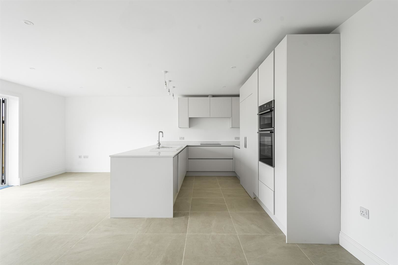 Old Mead Road, Henham, Bishop's Stortford, photo 9