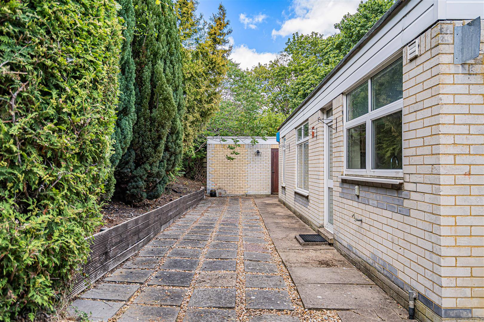 School Lane, Haverhill, photo 14