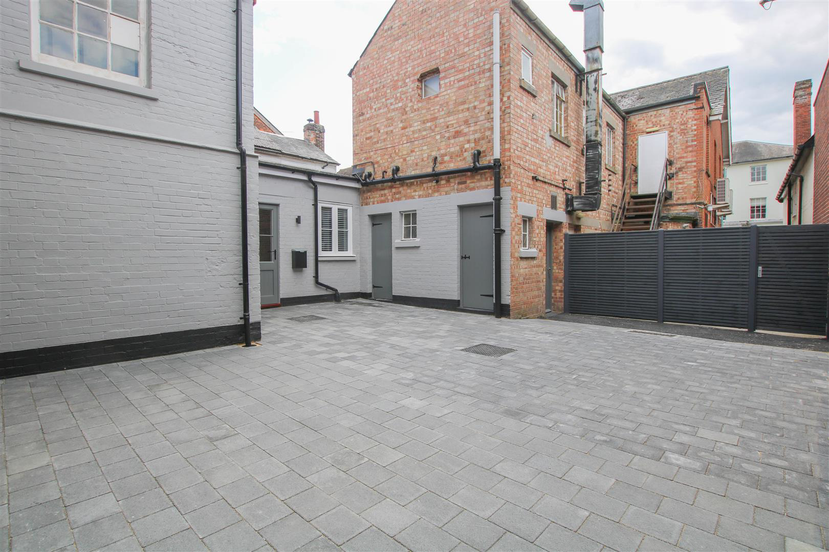 High Street, Saffron Walden, photo 9