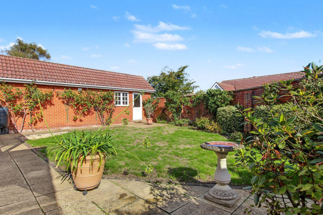 Chestnut Way, Mepal, Ely, photo 16