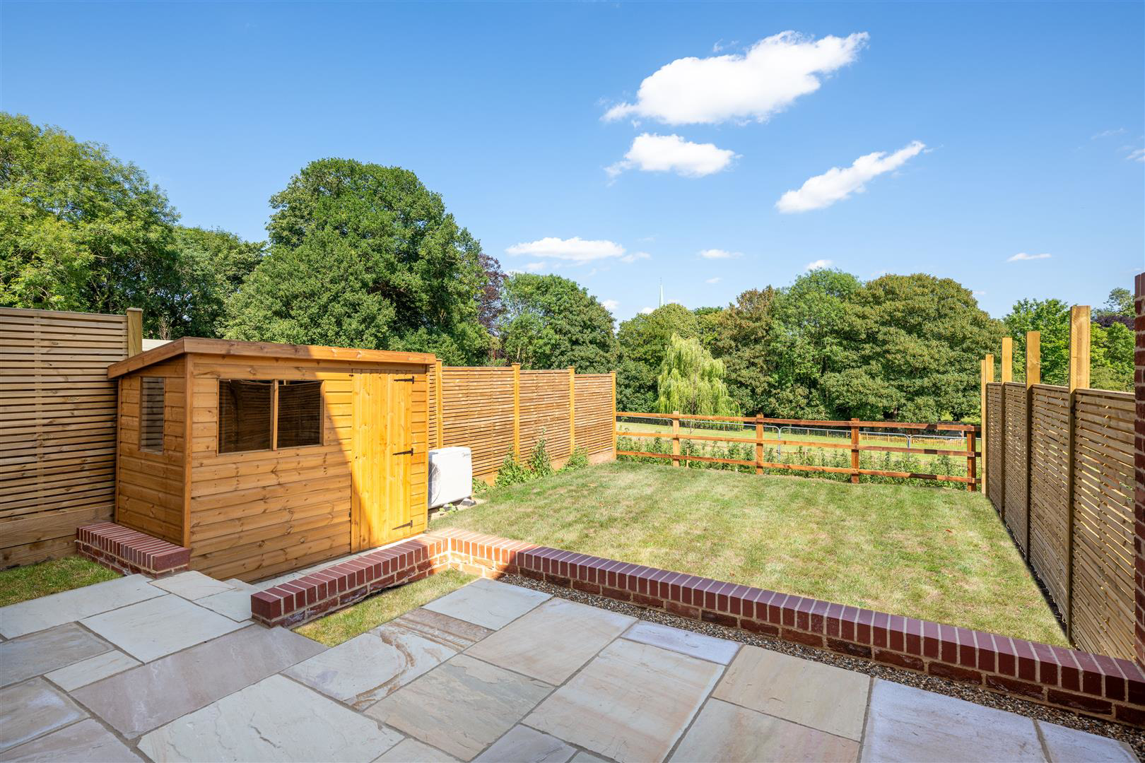 BRAND NEW HOME - Halls Close, Braughing, photo 6
