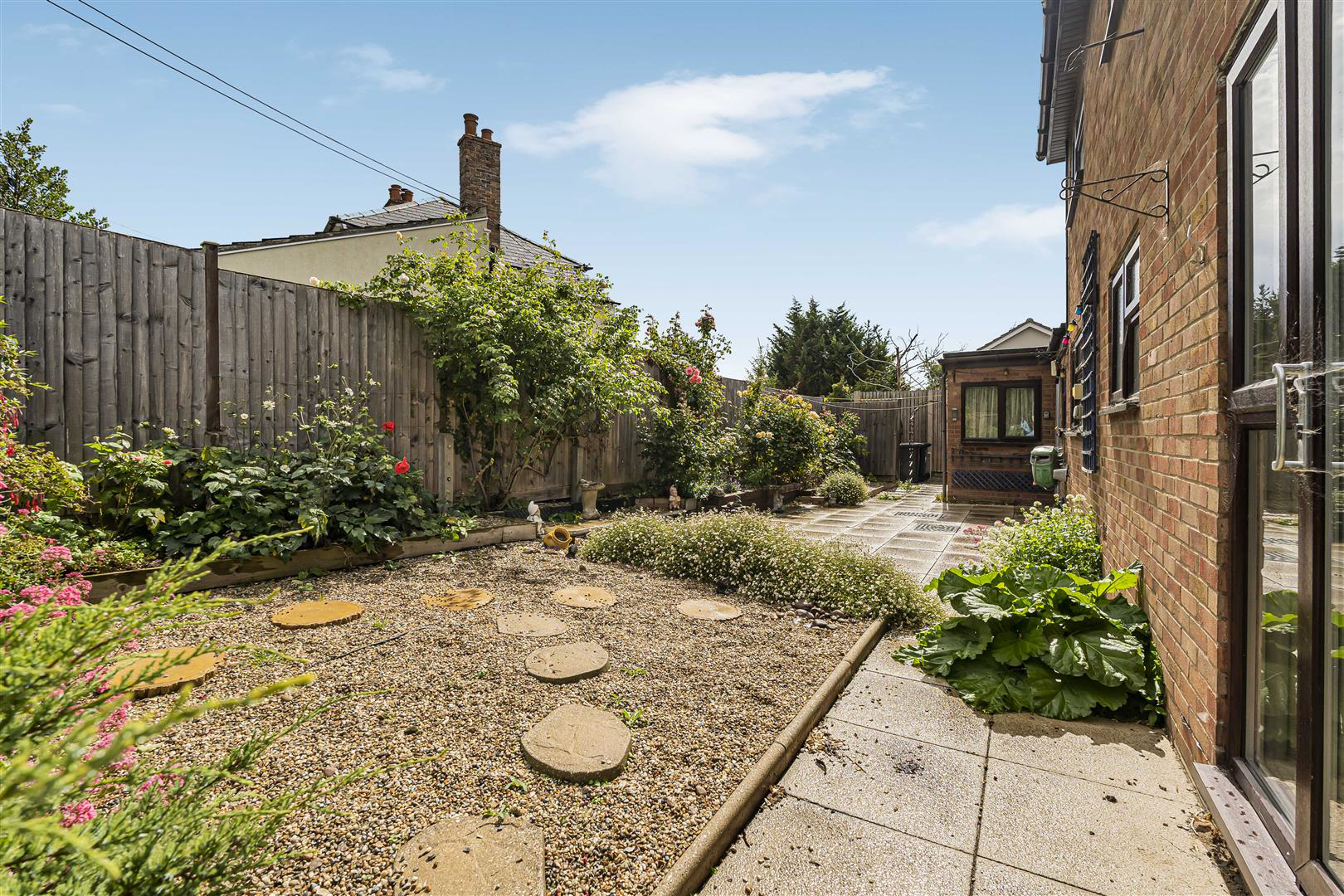 Flaxfields, Linton, Cambridge, photo 21