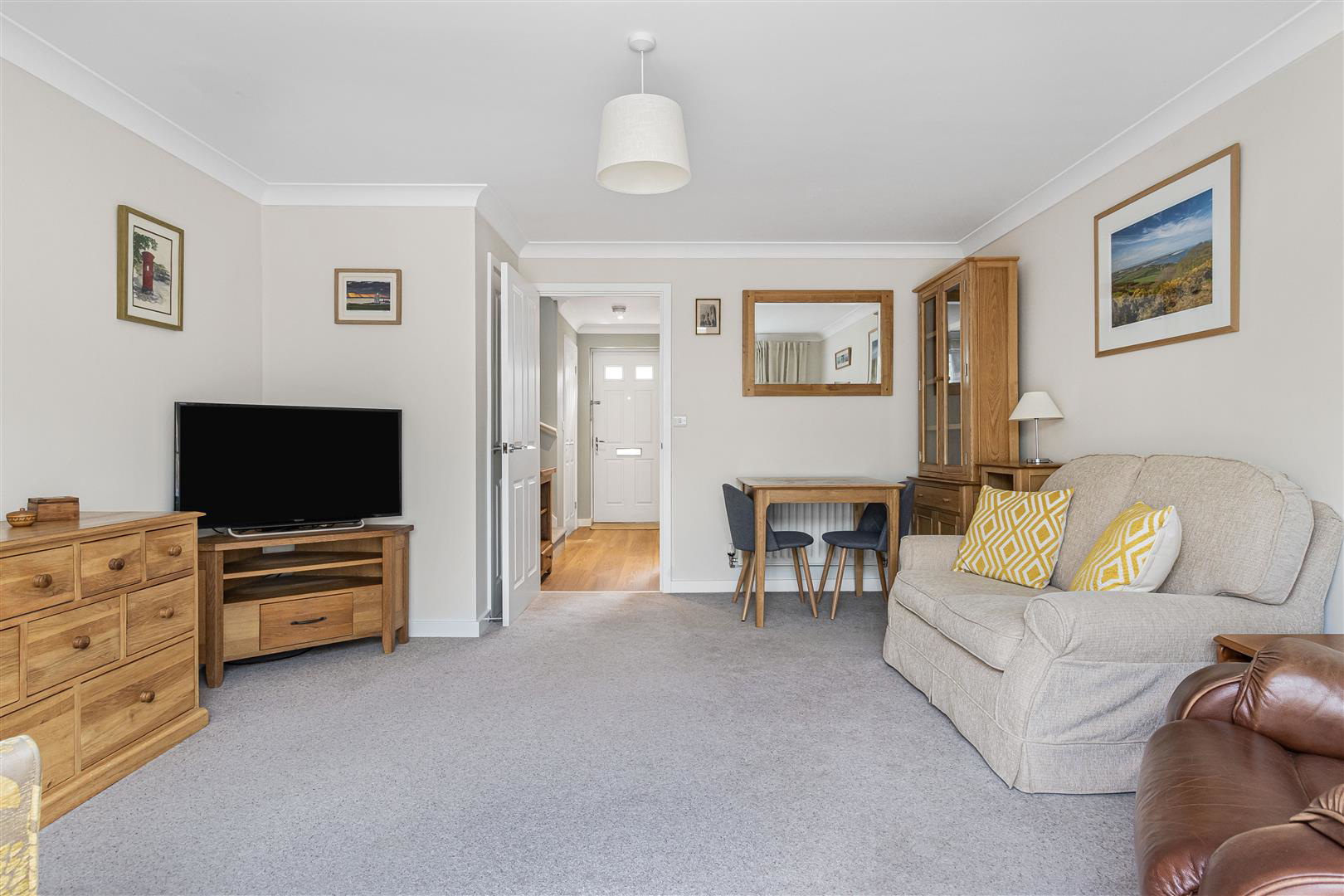 Crawley Hobbs Close, Saffron Walden, photo 7