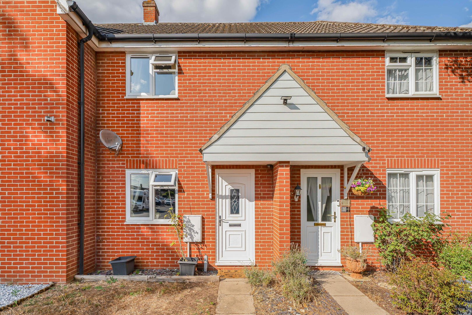 Laburnum Close, Red Lodge