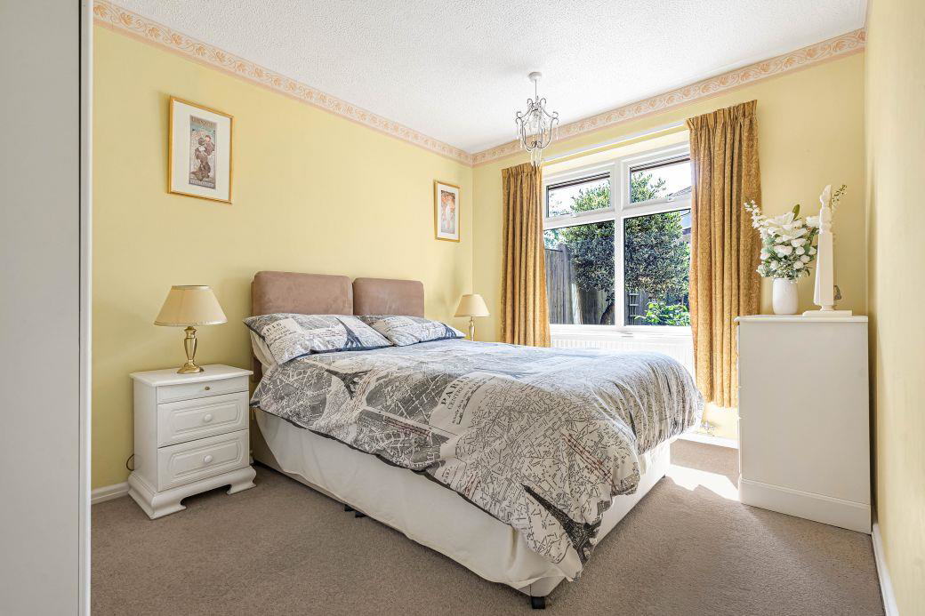 Sycamore Lane, Ely, photo 9