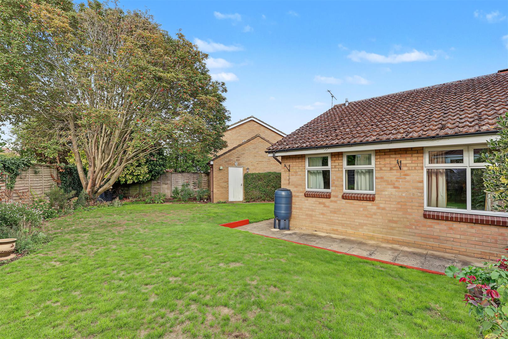 Sycamore Lane, Ely, photo 17