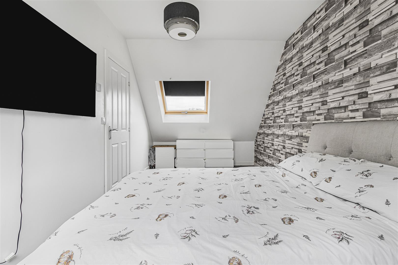 Webb Close, Haverhill, photo 6