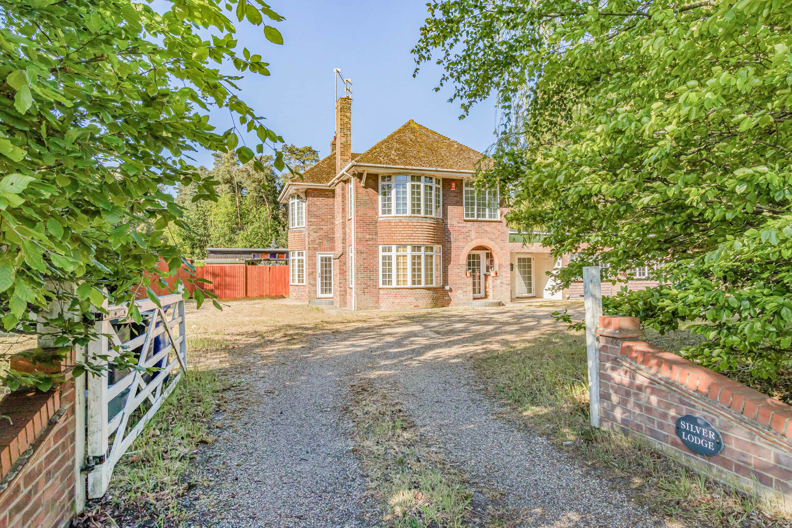 Fiveways, Barton Mills