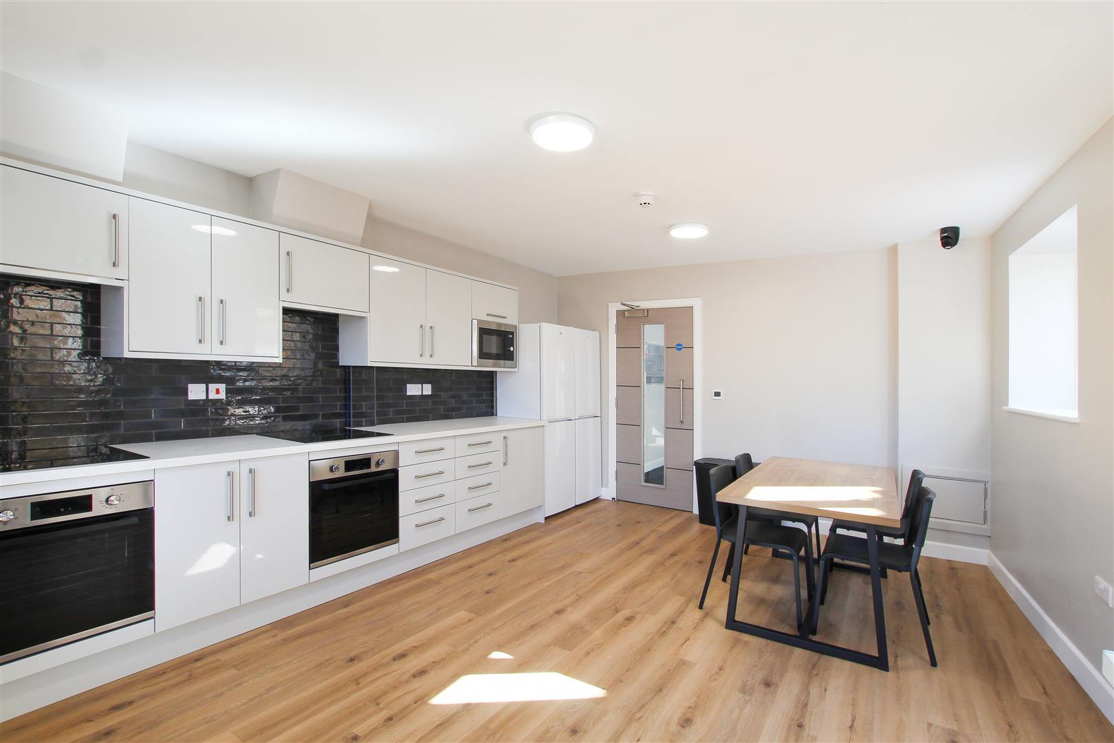 Room 7, High Street, Cherry Hinton, Cambridge, photo 6