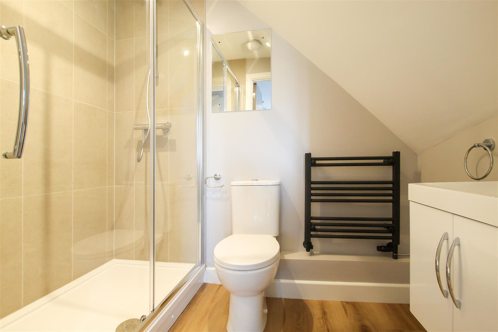 Room 7, High Street, Cherry Hinton, Cambridge, photo 2