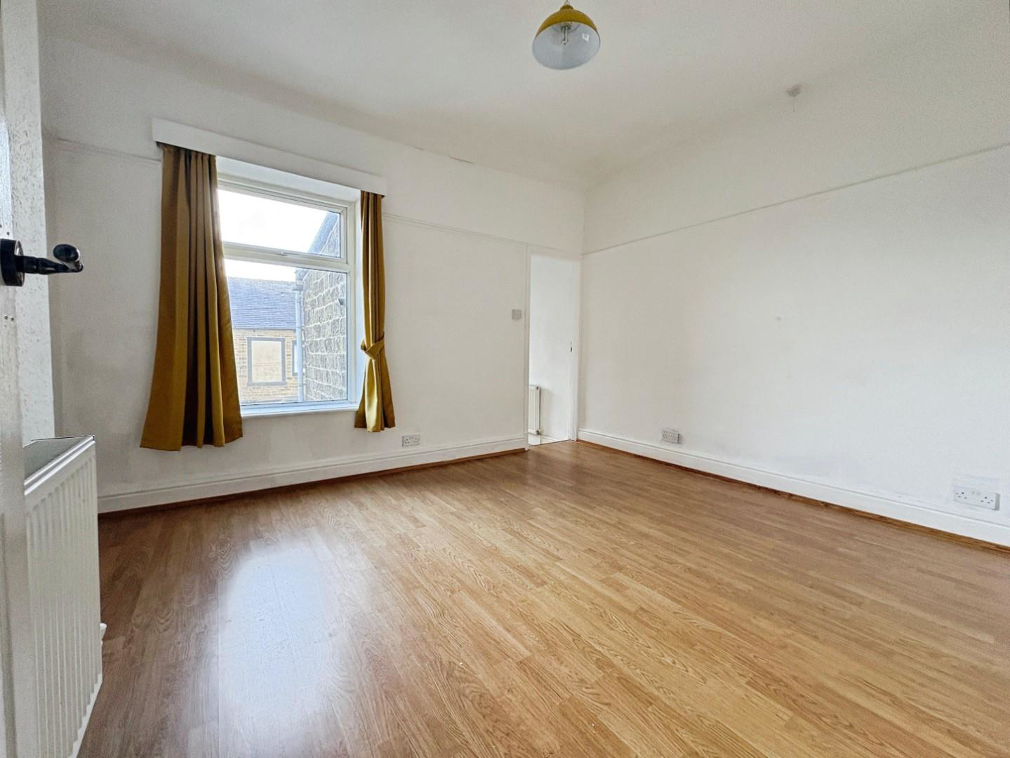 Lower West Avenue, Barnoldswick, photo 15