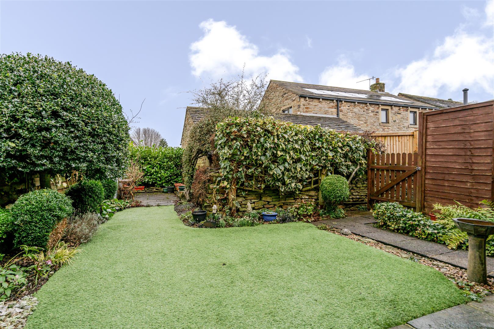 Sun Street, Cononley, photo 2