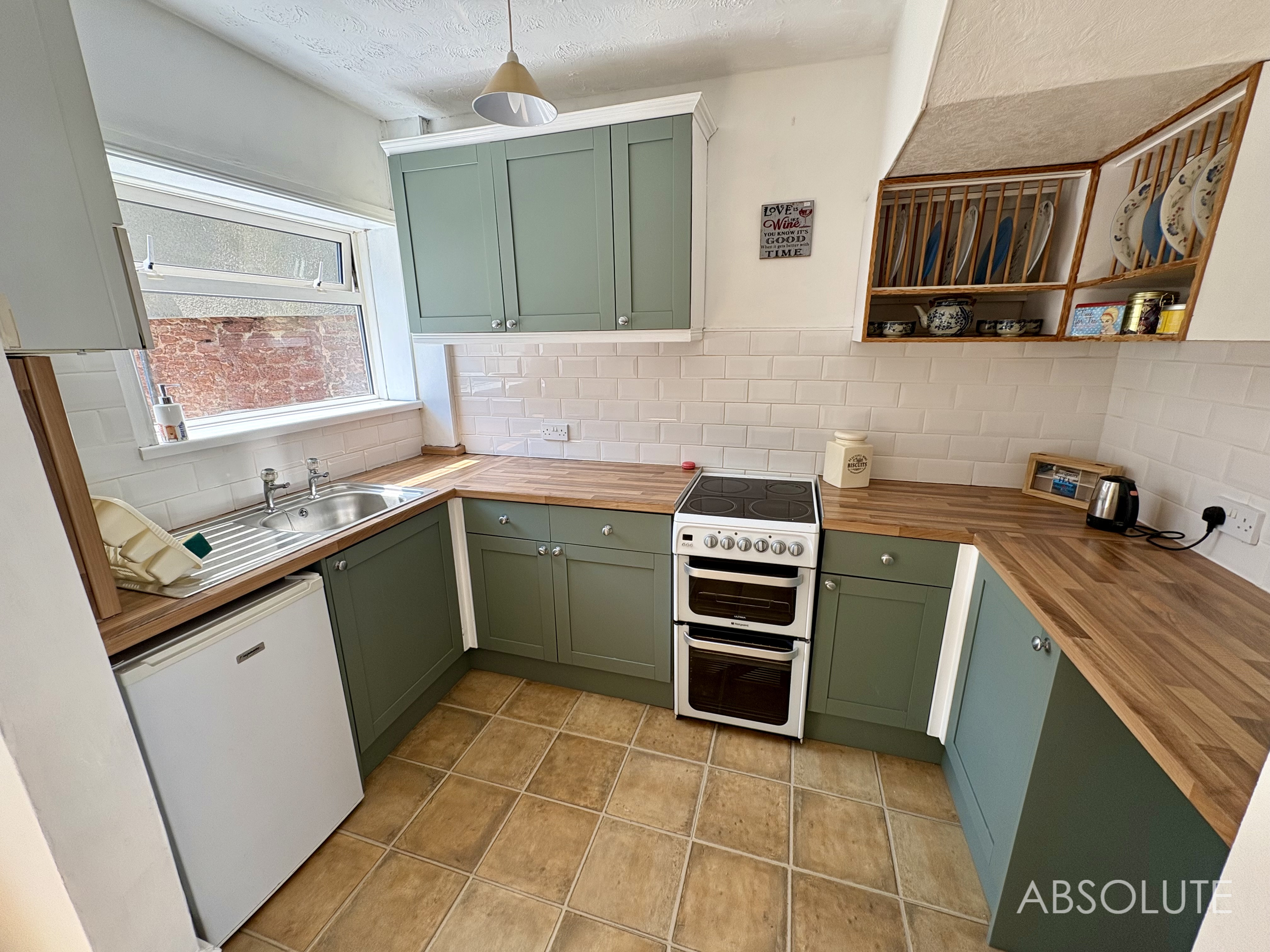 Elmbank Gardens, Paignton, TQ4, photo 2