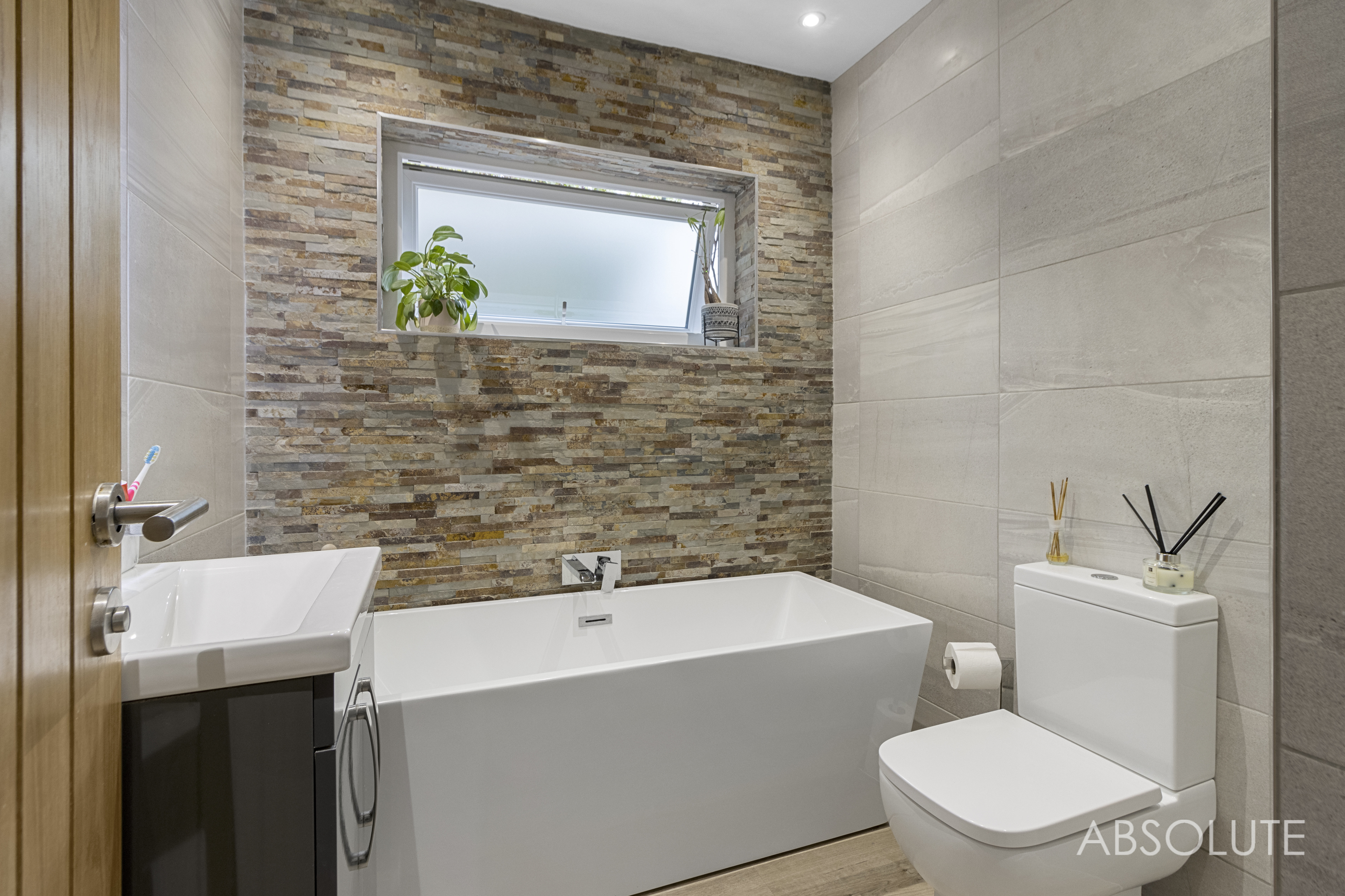 Southfield Avenue, Preston, TQ3, photo 10