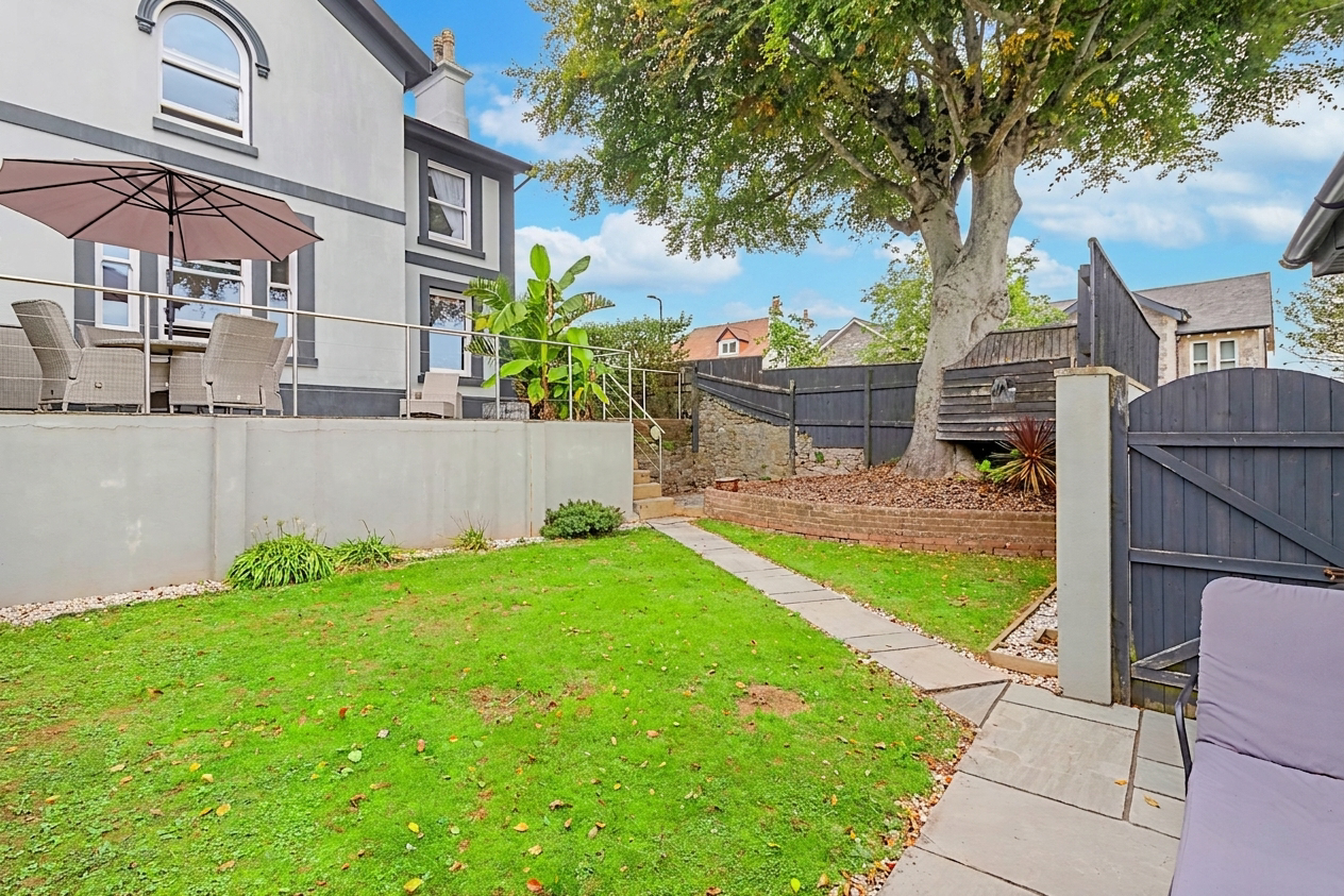 Higher Warberry Road, Torquay, TQ1, photo 17